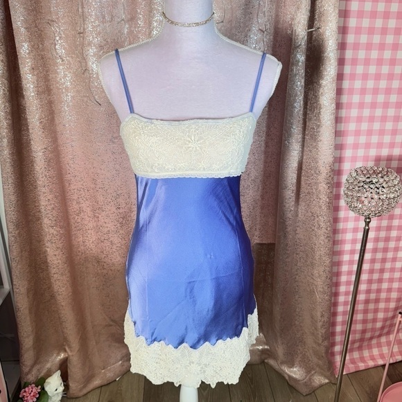 Free People Winter Pewter Blue Embroidered Satin Slip ❄️🩵 - Picture 2 of 8